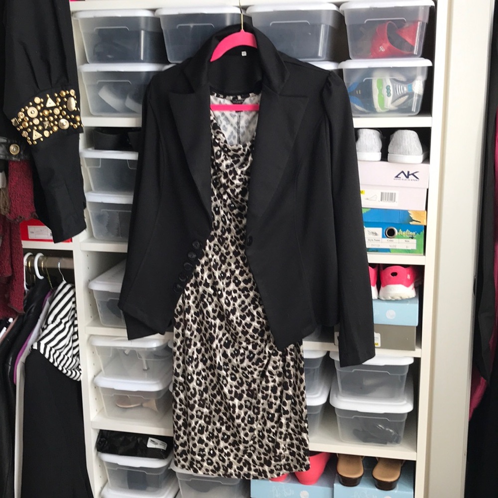๐ Comfortable/ Versatile Dress ๐ - Picture 3 of 5